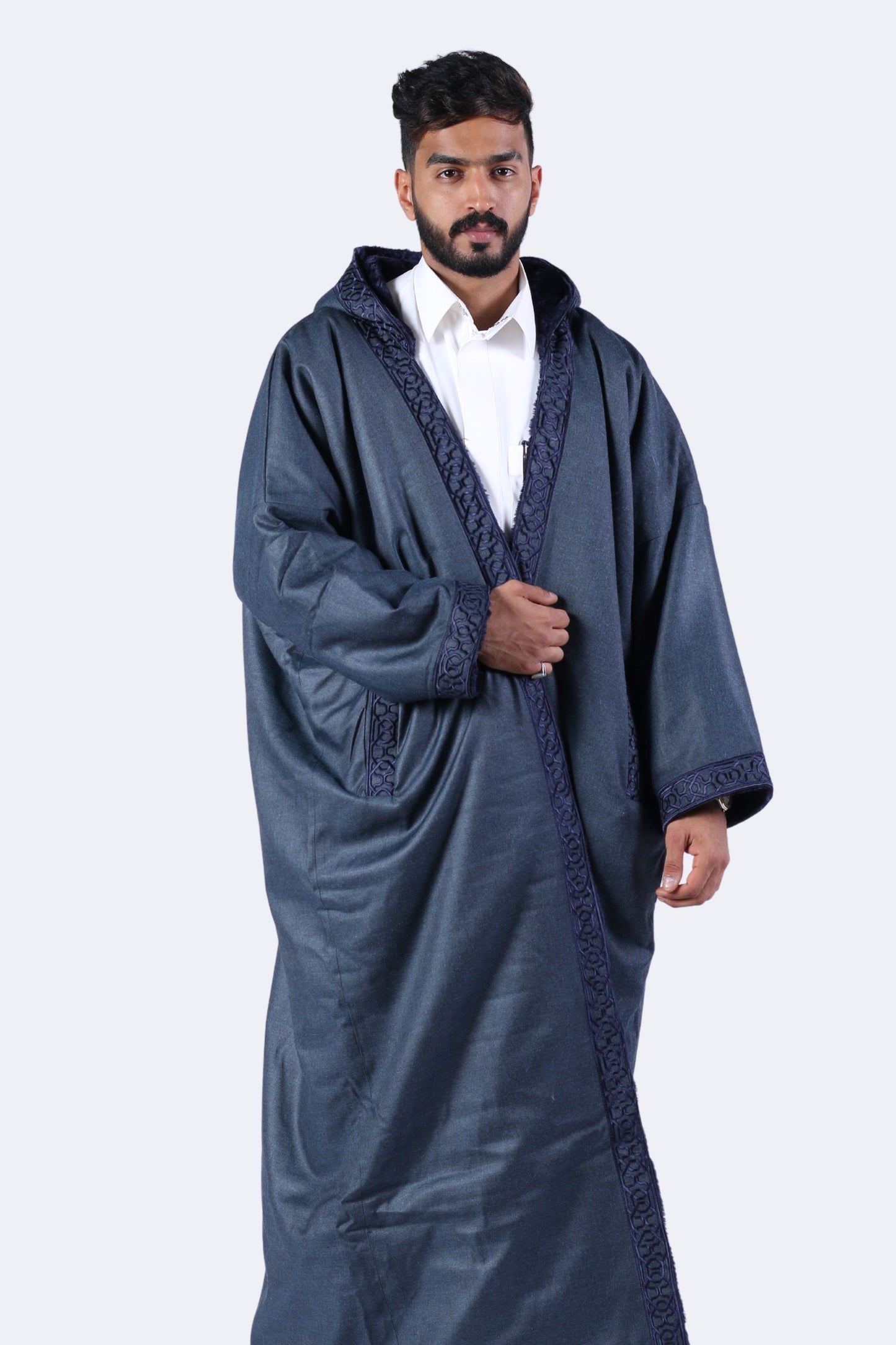 فروة أندلسية كحلي