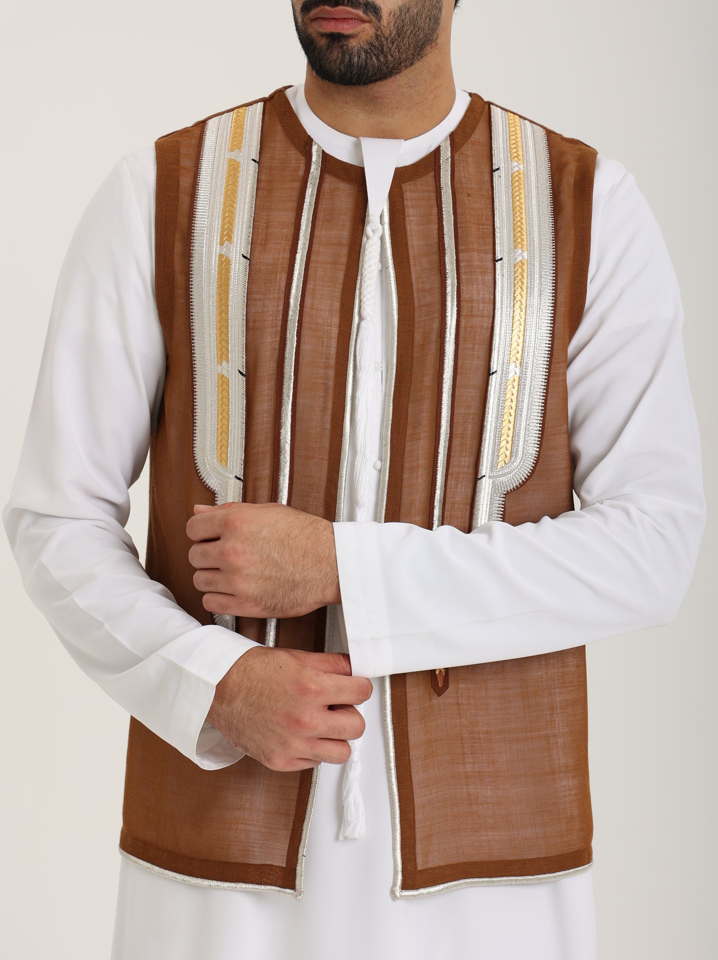 "سديري رجال بلمسة عصرية"