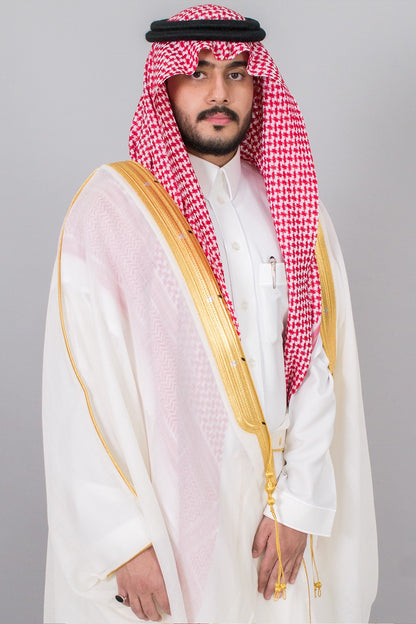 بشت ملكي ابيض