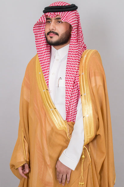 بشت ملكي زعفراني